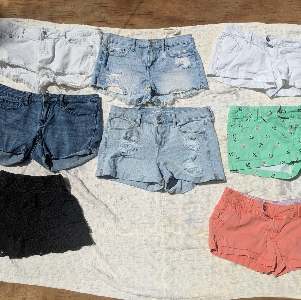 Shorts - Picture 1 of 8